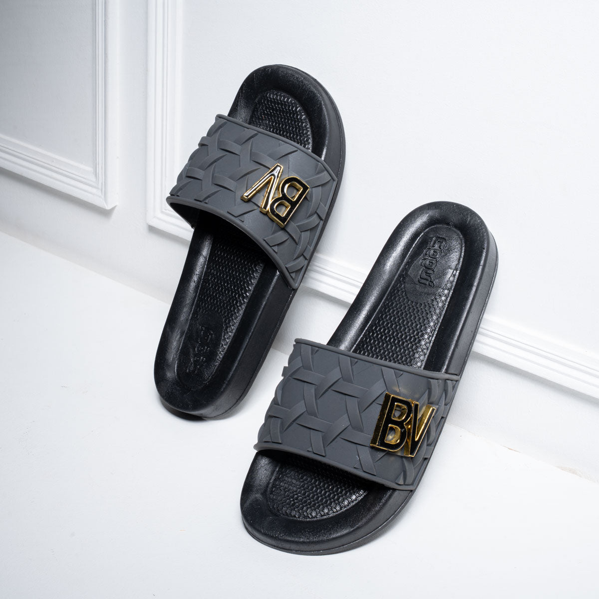 BV Slippers