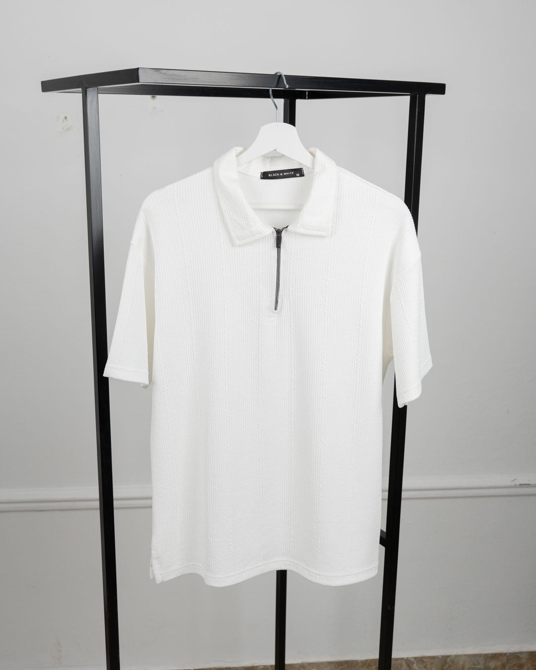 Zip Textured polo shirt