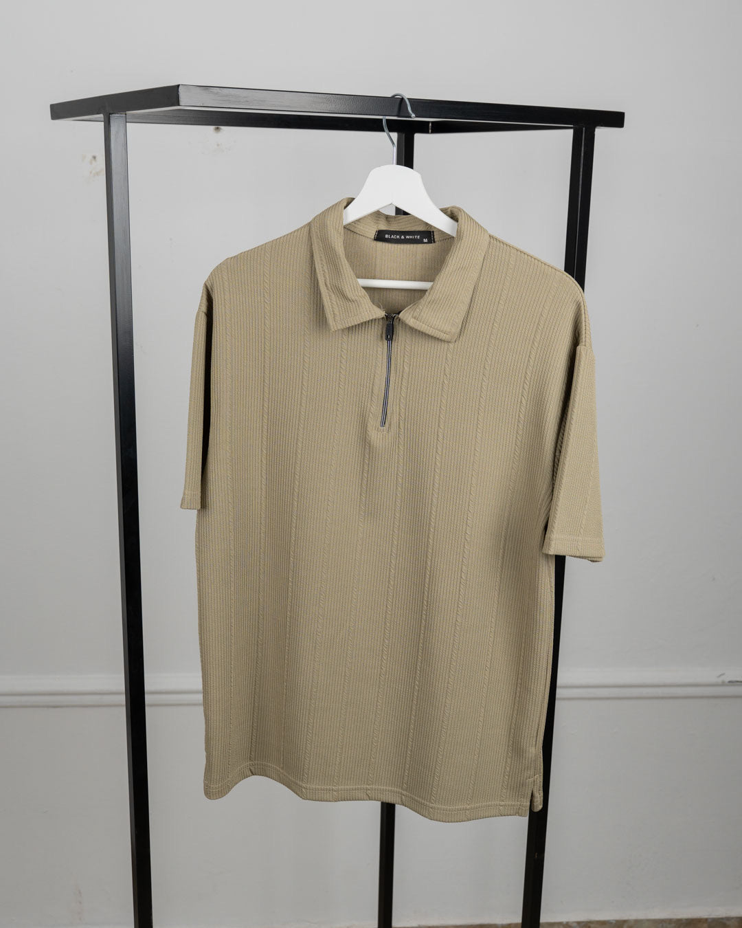 Zip Textured polo shirt